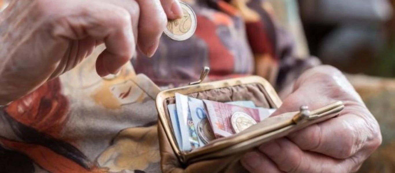 Αναδρομικά: Αυξήσεις συντάξεων έως 204 ευρώ τον μήνα - Δείτε αναλυτικά τα ποσά